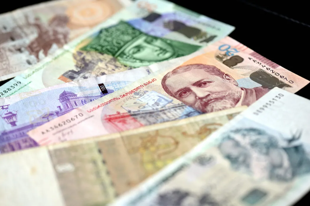Как перевести деньги из России в Грузию и наоборот в 2023 году